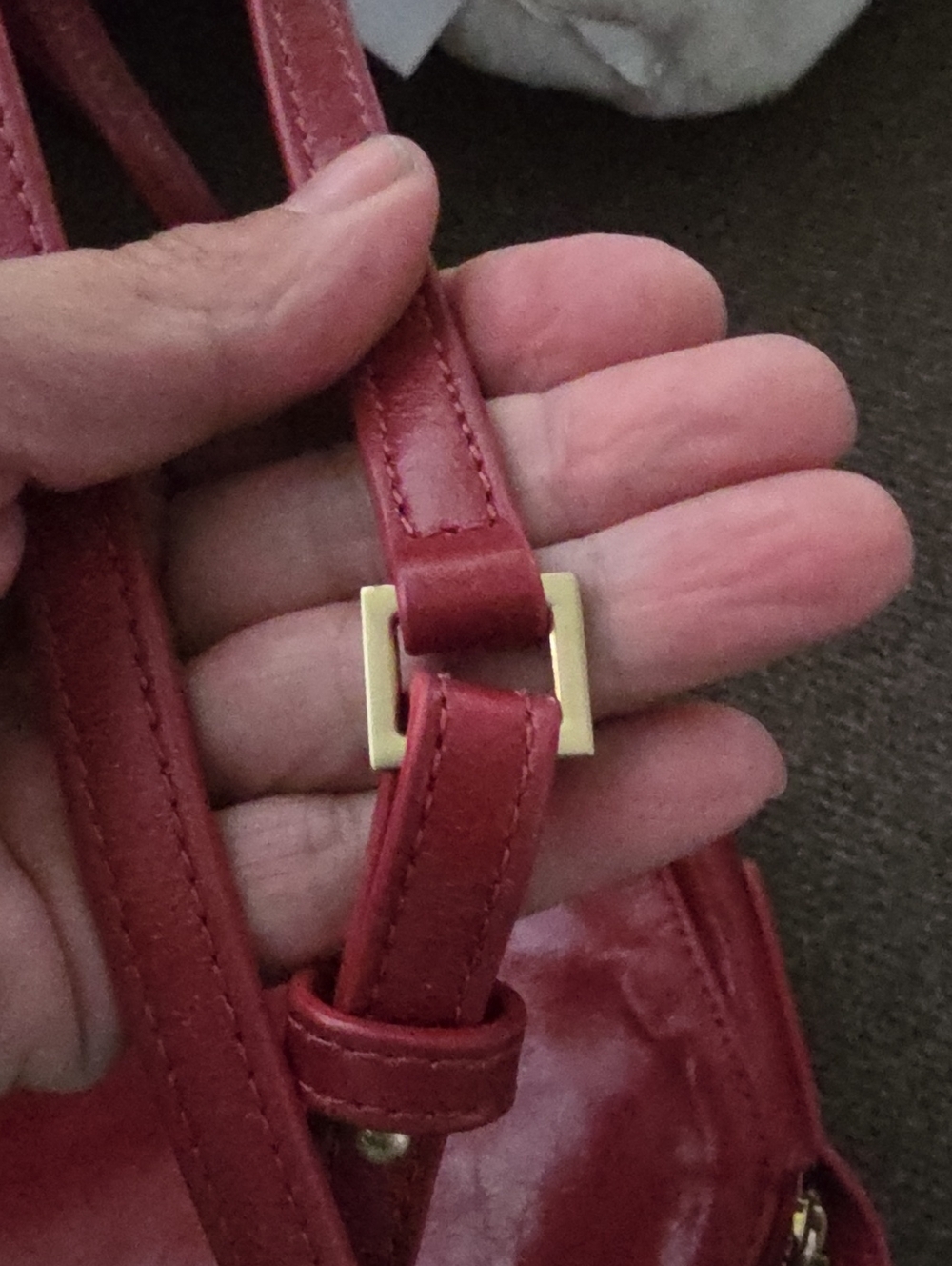 HOBO International Evella Red Leather Crossbody Bag EUC - Picture 10 of 11
